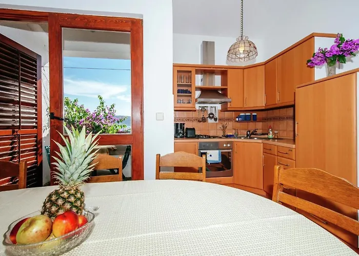 Inviting With Garden, Barbecue, Garden Furniture Stari Grad (Hvar)